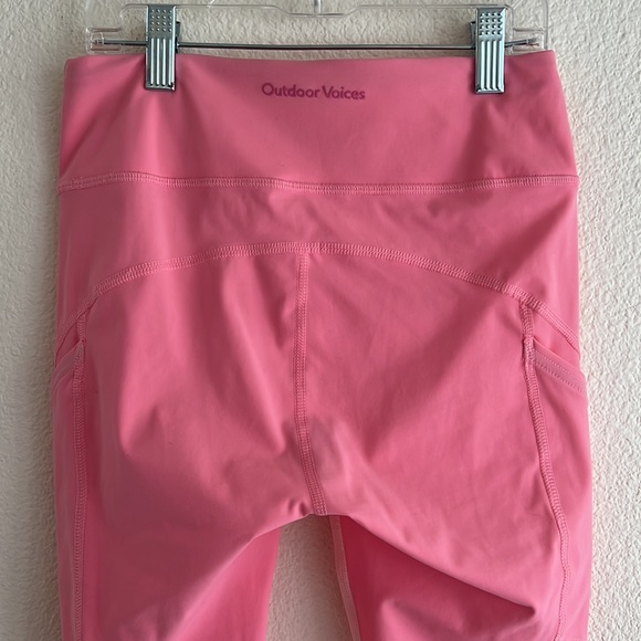 Outdoor Voices Zoom 7/8 Leggings in Cosmos/Pink Punch/White  Small - Picture 9 of 10